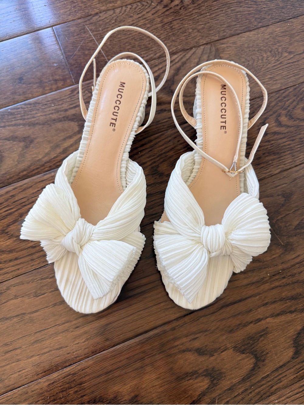 White Pleated Bow Block Heel Sandals – Loeffler Randall Lookalike – Size 9 - Picture 3 of 13